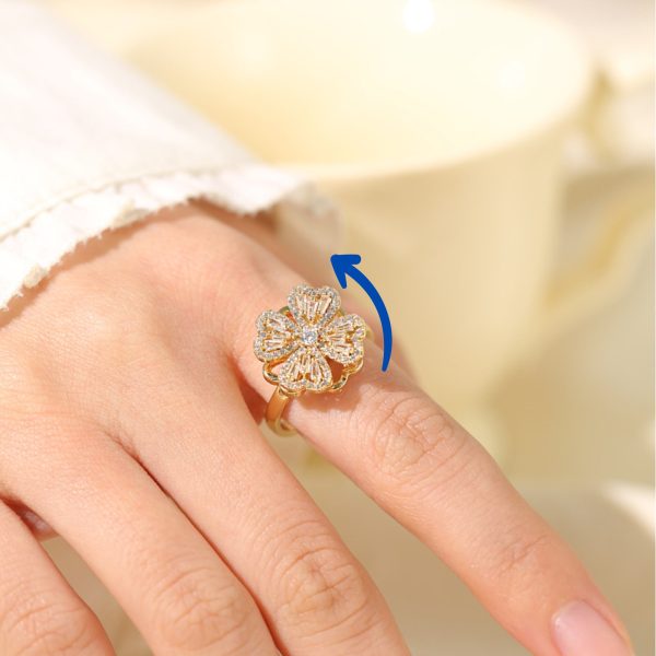 1 Piece Imported Dazzling Movable Floral Blossom Adjustable Rings