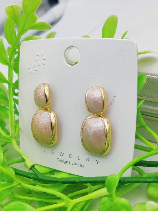 Imported Elegant Dual-tone Rectangular Drop Earrings – Statement Jewelry
