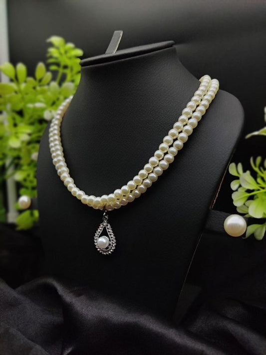 Imported Exquisite Pearl Necklace Set With Radiant Pendant & Earrings