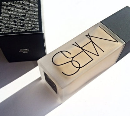 NARS - Natural Radiant Longwear High Coverage Liquid Foundation