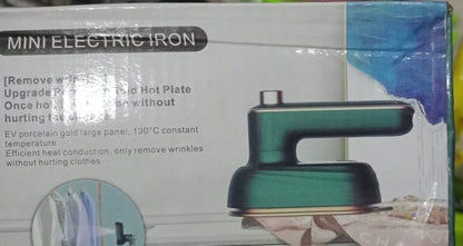 Portable Handheld Steam Iron 180°| Rotatable Professional Mini Steam Iron